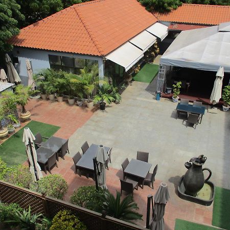 Hotel Patriota Luanda Esterno foto